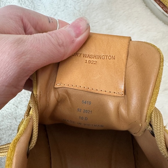 Allen Edmonds Alpha suede sneaker - Picture 5 of 7